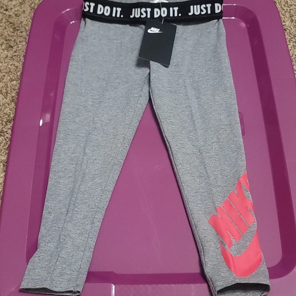 NIKE GIRL'S FOLDOVER WAISTBAND LEGGING: GRAY/PINK: NWT: SZ 6